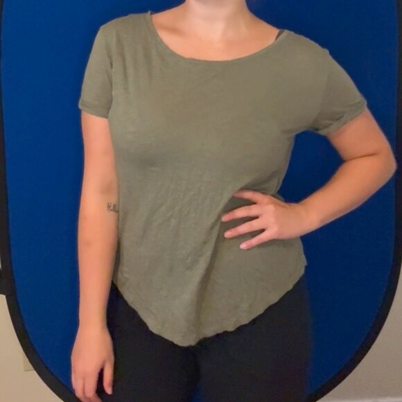 H&M Basics Olive Green T-Shirt, Size Small - Picture 1 of 6